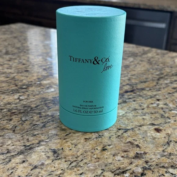 Tiffany & CO Love Eau de Parfum Bottle - Picture 2 of 2